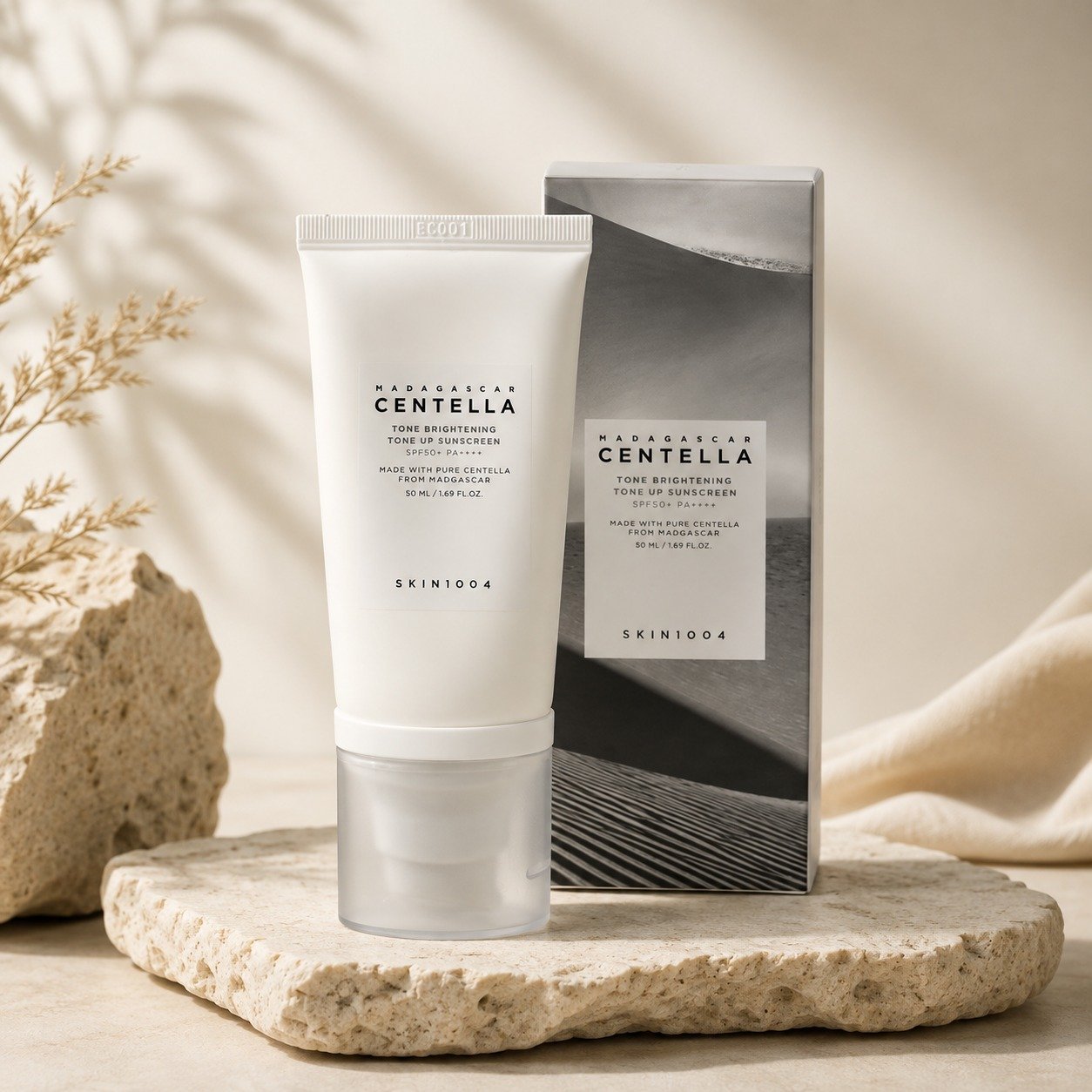 Madagascar Centella Tone Brightening
Tone-Up Sunscreen SPF 50+